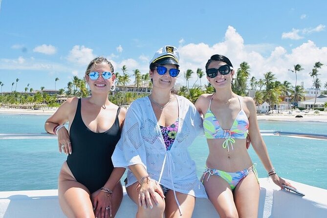 Half-Day Private Party Boat and Snorkeling in Punta Cana - The boat choice matters more than you might expect