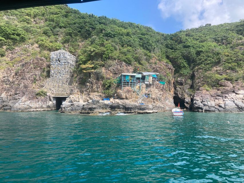 Half-Day Snorkeling trip in Nha Trang with Vietnam Active - What happens at the snorkeling sites