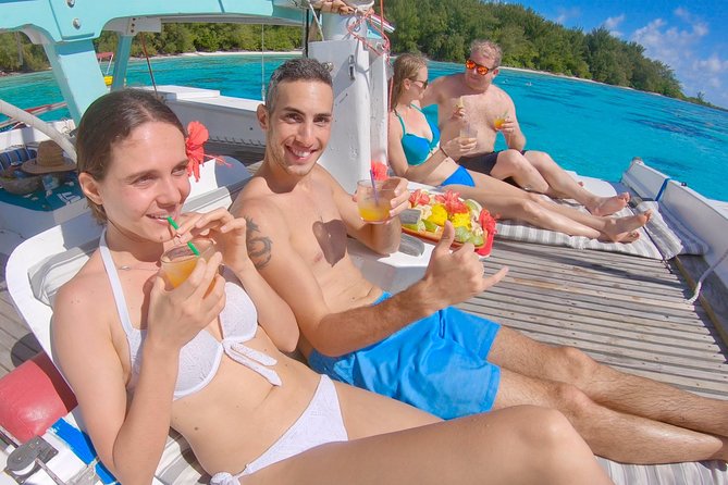 Half Day Tour : Moorea Snorkeling & Sailing on a Catamaran named Taboo - Setting out toward Ōpūnohu Bay