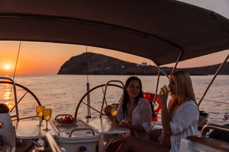 Heraklion: Sunset Sailing Cruise Dia Island with Snorkeling - What you eat on the boat