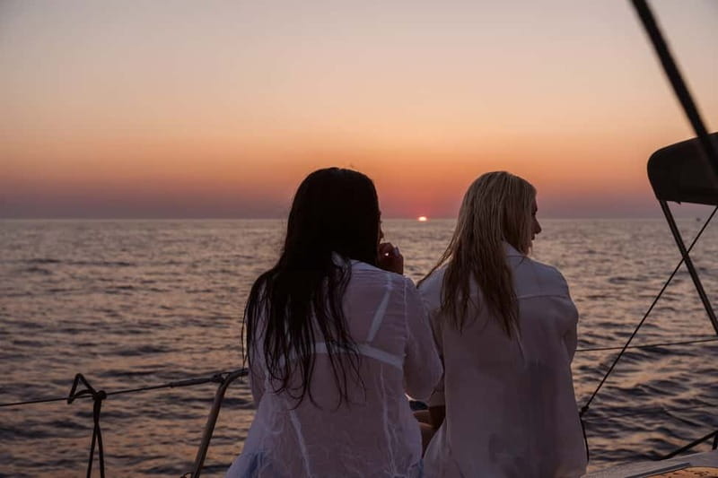 Heraklion: Sunset Sailing Cruise Dia Island with Snorkeling - The crew and onboard atmosphere