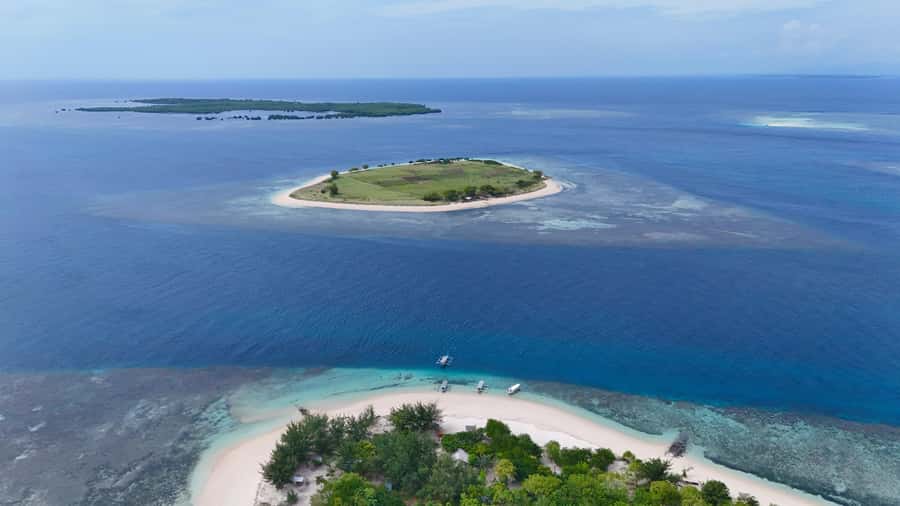 Hidden Gili's Lombok Snorkeling Daily Tour - Why East Lombok makes a better escape from the usual Gili circuit