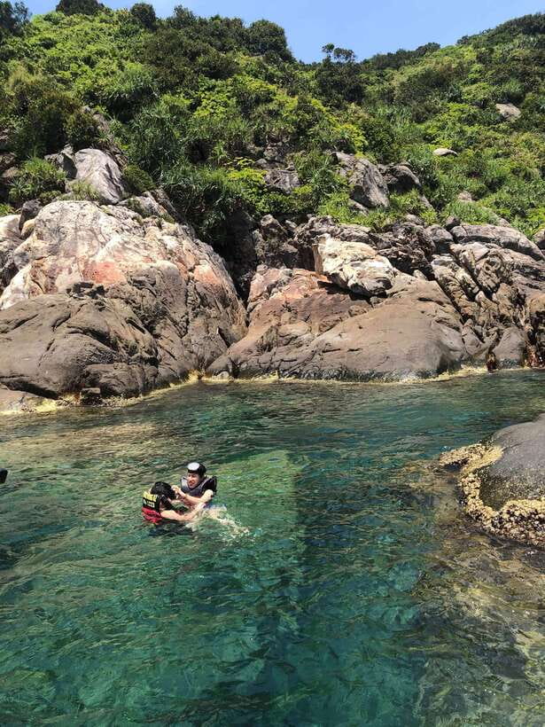 Hoi An: Cham Island and Bai Xep Day Tour with Snorkeling - Bai Xep and the limits of the snorkeling session