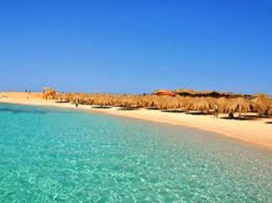 Hurghada: 3-Island Speedboat, Dolphin Watching & Snorkeling - Abu Monkar sandbank, the simplest and most memorable stop