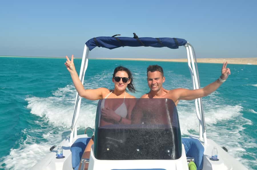 Hurghada: 6 Islands Tour with Dolphin Watching & Snorkelling - Key points to know before booking