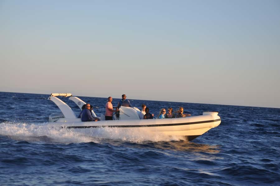 Hurghada: 6 Islands Tour with Dolphin Watching & Snorkelling - Nemo Bay and the shorter island visits