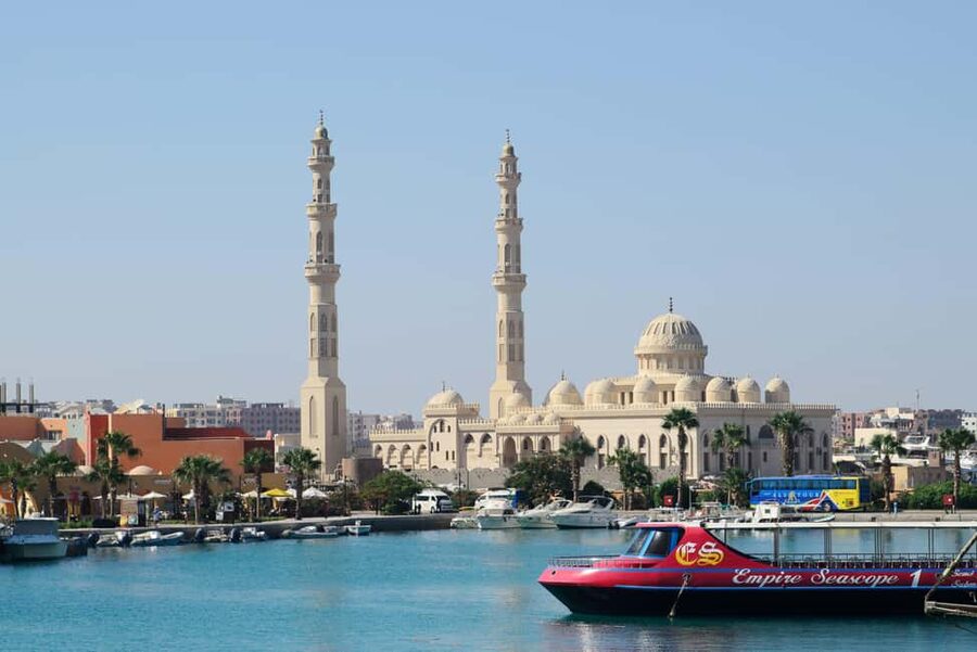 Hurghada: Empire Submarine Boat Trip with Snorkel and Drinks - What to pack for a smoother outing