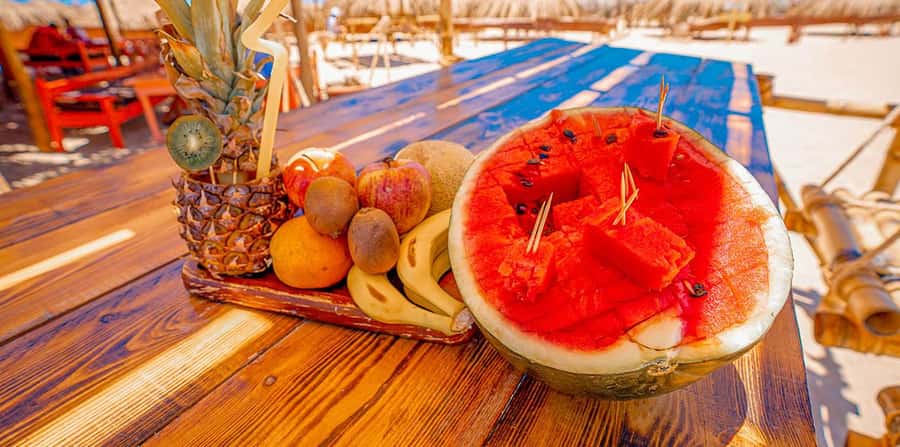 Hurghada: Hula Hula Island Boat Trip with Snorkeling & Lunch - Service, safety, and the parts that need care