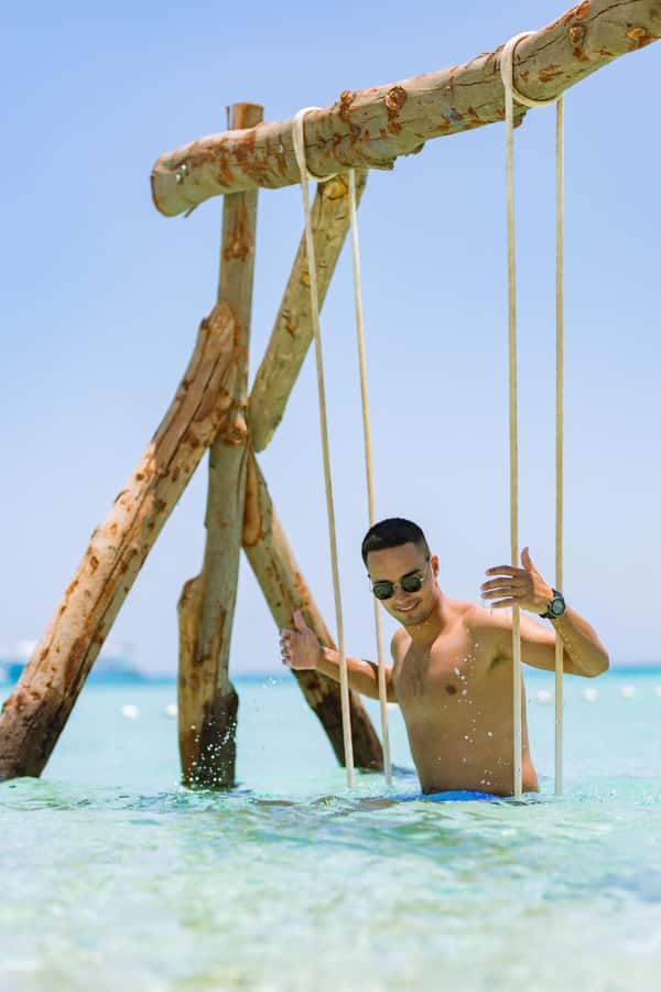 Hurghada: Hula Hula Speedboat w/ Optional Snorkeling & Lunch - Three hours or five hours?