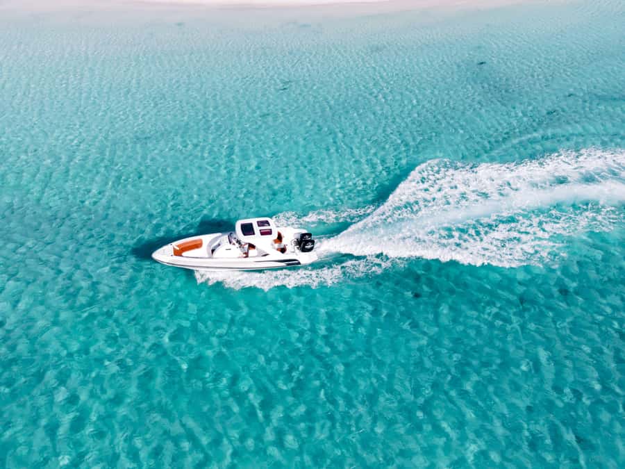 Hurghada: Hula Hula Speedboat w/ Optional Snorkeling & Lunch - How the day works from hotel pickup to return