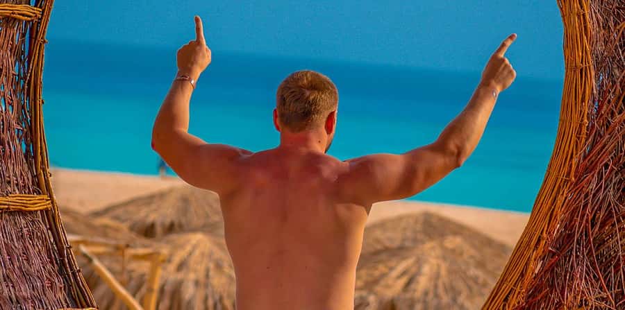 Hurghada: Paradise Island Yacht Cruise, Lunch & Snorkeling - The three-hour speedboat option