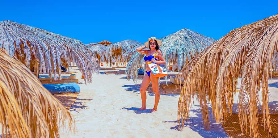 Hurghada: Paradise Island Yacht Cruise, Lunch & Snorkeling - Who should book this trip