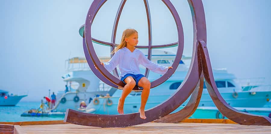 Hurghada: Paradise Island Yacht Cruise, Lunch & Snorkeling - What the cruise and marina transfer are like