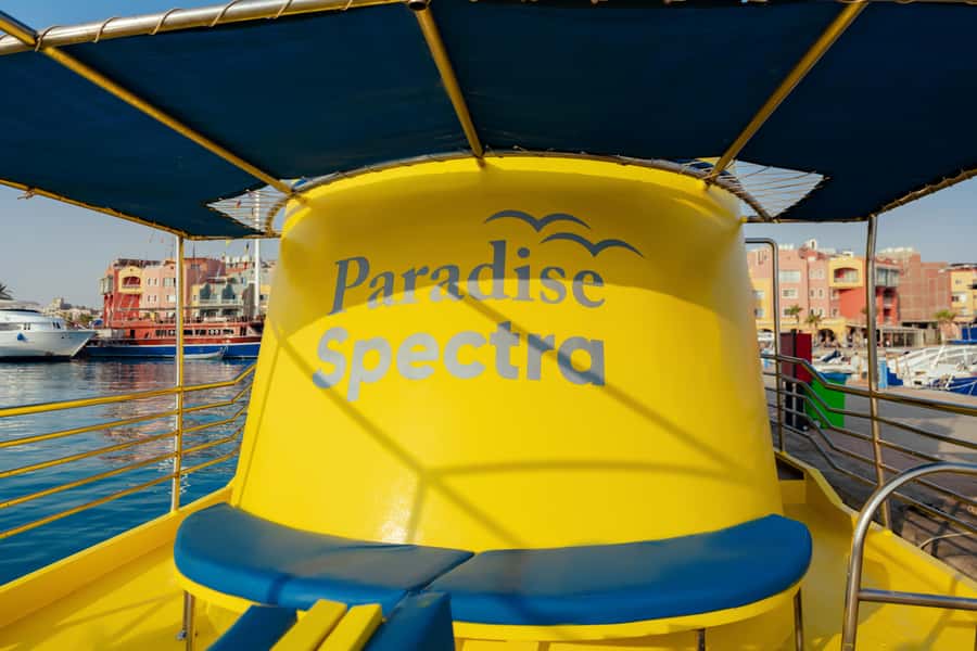 Hurghada: Semi-Submarine Boat Tour w/ Snorkeling & Transfer - Space, drinks, and the ride back