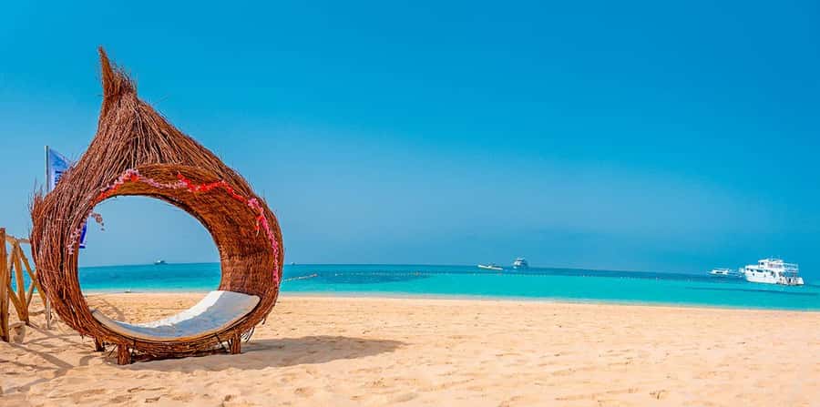 Hurghada Sunset Paradise Island Tour With Snorkeling & Lunch - How much value do you get for $24?
