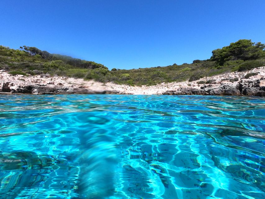 Hvar: Private Sailing Boat Trip with Swimming and Snorkeling - What is included, and what should you bring?