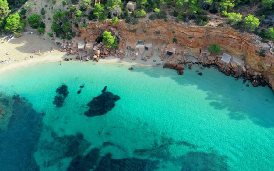 Ibiza: Cala Salada & North Cruise with Drinks & Snorkeling - Cala Salada and Cala Saladeta from 2 to 5 PM