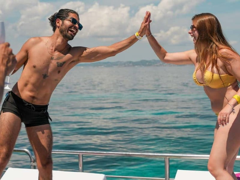 Ibiza: Formentera Full-Day Boat Tour with Lunch & Snorkeling - A full day that puts the boat first