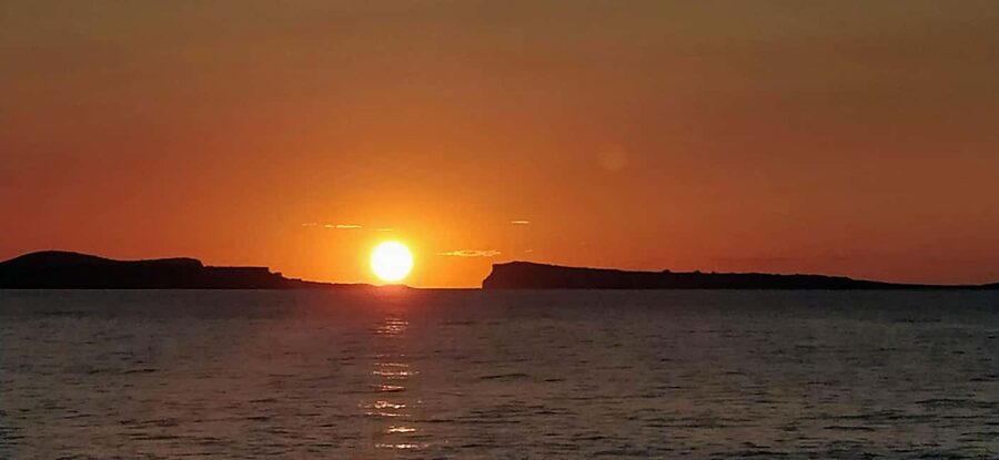Ibiza: Snorkeling, Sunset Beach and Cave Boat Trip - Meeting in San Antonio without a transfer