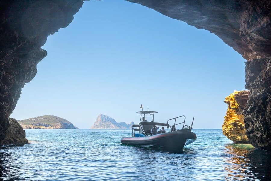 Ibiza: SpeedBoat trip to Atlantis & Es Vedra Snorkel+Paddle - West Ibiza from the water