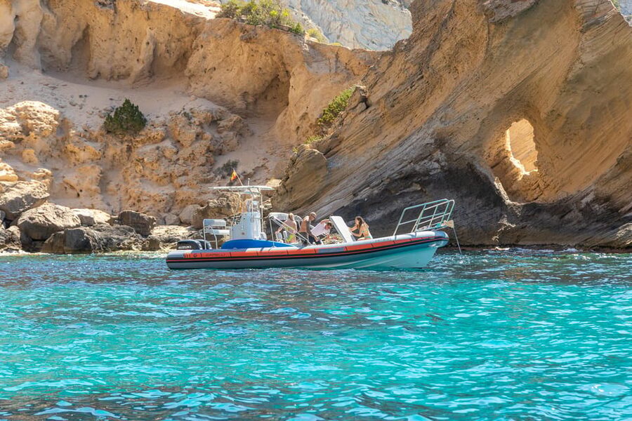 Ibiza: SpeedBoat trip to Atlantis & Es Vedra Snorkel+Paddle - Should you book the Es Vedrá speedboat trip?
