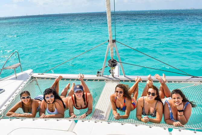 Isla Mujeres Catamaran Tour with Snorkel, Open bar and Transport - Should you book it?