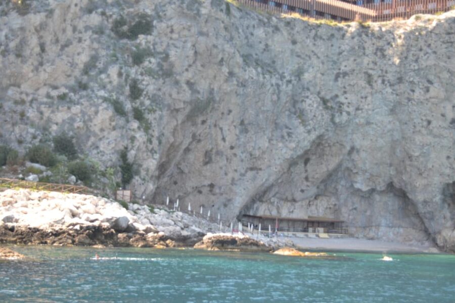 Isola Bella-Blue Grotto: Boat Tour, Snorkeling & Aperitif - Grotta dell’Amore, a gentle first cave stop
