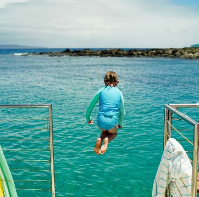 Ka'anapali Beach: Coral Reef Snorkel and Turtle Spotting - The open bar and the value of $134