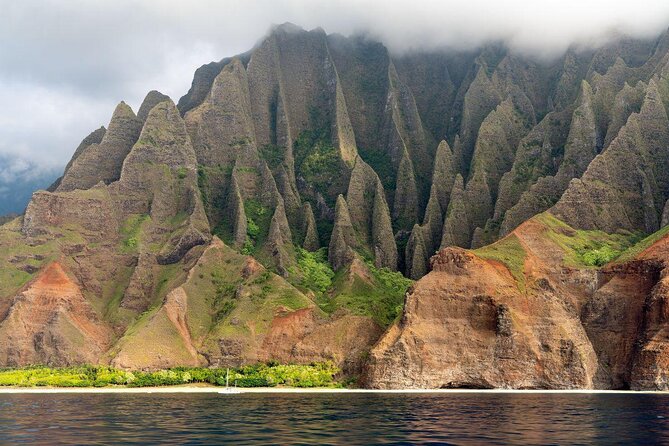 Kauai: Na Pali Coast Super Raft Snorkel Adventure - Key things to know before booking