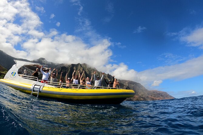 Kauai: Na Pali Coast Super Raft Snorkel Adventure - From Port Allen to the western coast