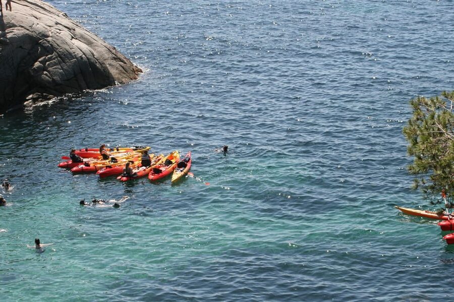 Kayak and Snorkel in Playa de Aro, Costa Brava - Who will enjoy this most