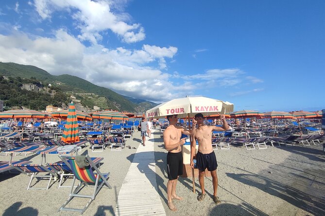 Kayak experience with Carnassa Tour in Cinque Terre + Snorkeling - Paddling past Monterosso’s two sides