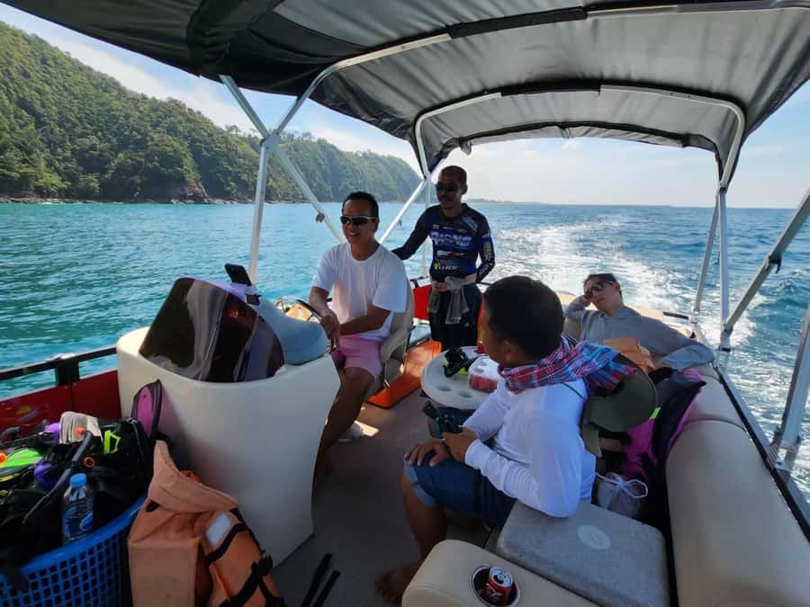 Khao Lak: Khao Na Yak Sightseeing & Snorkeling Small Group - The quiet beach and Khao Na Yak scenery