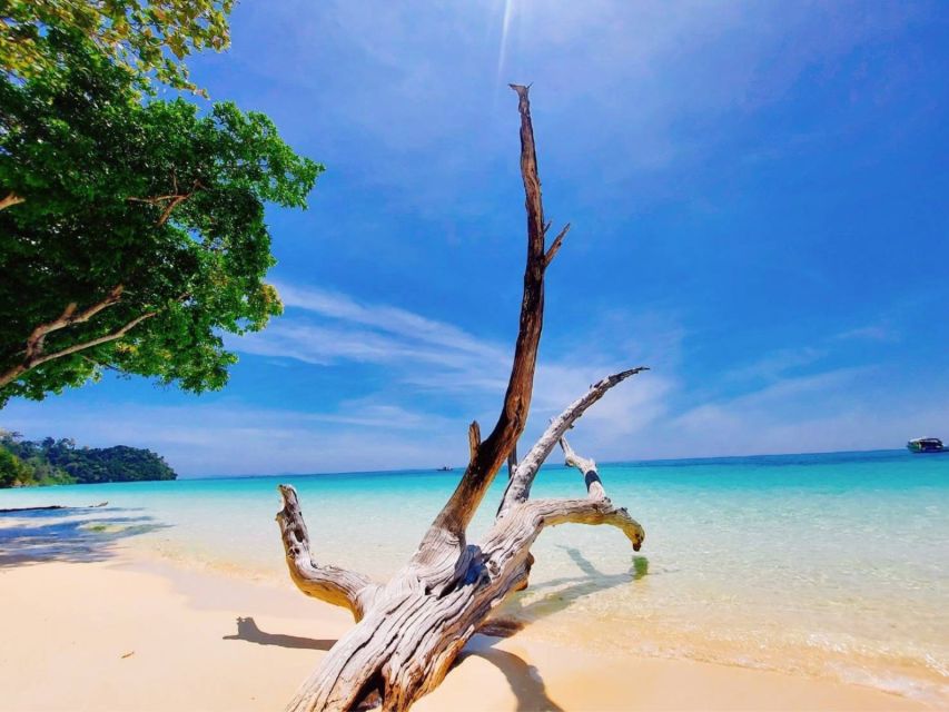 Ko Lanta: Private Longtail Rok Island Snorkeling Day Trip - First snorkeling stop around Koh Rok
