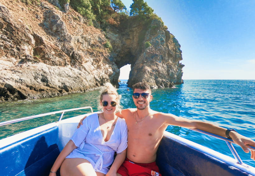 Ko Samet: 5 or 6 Islands Snorkeling Tour with Lunch Option - Koh Tham Tai Khao and the coral reef stop