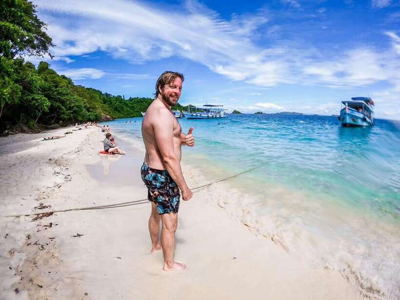 Koh Chang: 3 or 4 Islands Snorkel & Beach Tour by Big Boat - The trip in five useful points