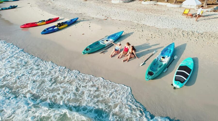 Koh Kood: Snorkeling Speedboat Tour with Lunch and Transfer - Ko Rang: your first snorkeling stop