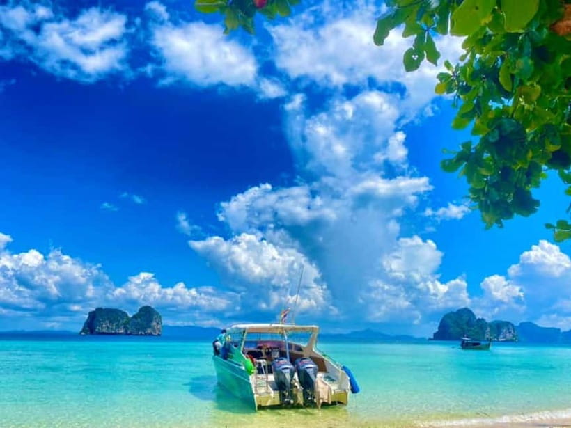 Koh Lanta: 4 Islands and Emerald Cave Snorkeling Trip - Koh Ngai, the first look at Trang’s islands