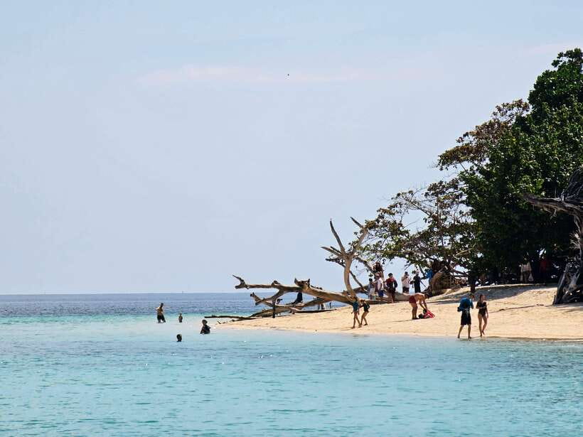 Koh Lanta: 4 Islands Tour by Speedboat with Snorkeling - Who will enjoy this tour most