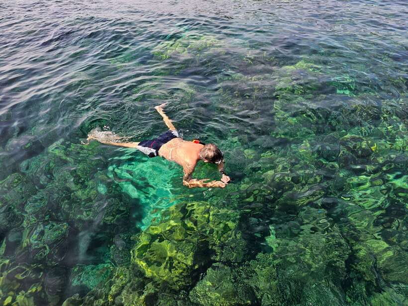 Koh Lanta: Koh Rok and Koh Haa Snorkeling Adventure - Lunch and two hours on Koh Rok beach