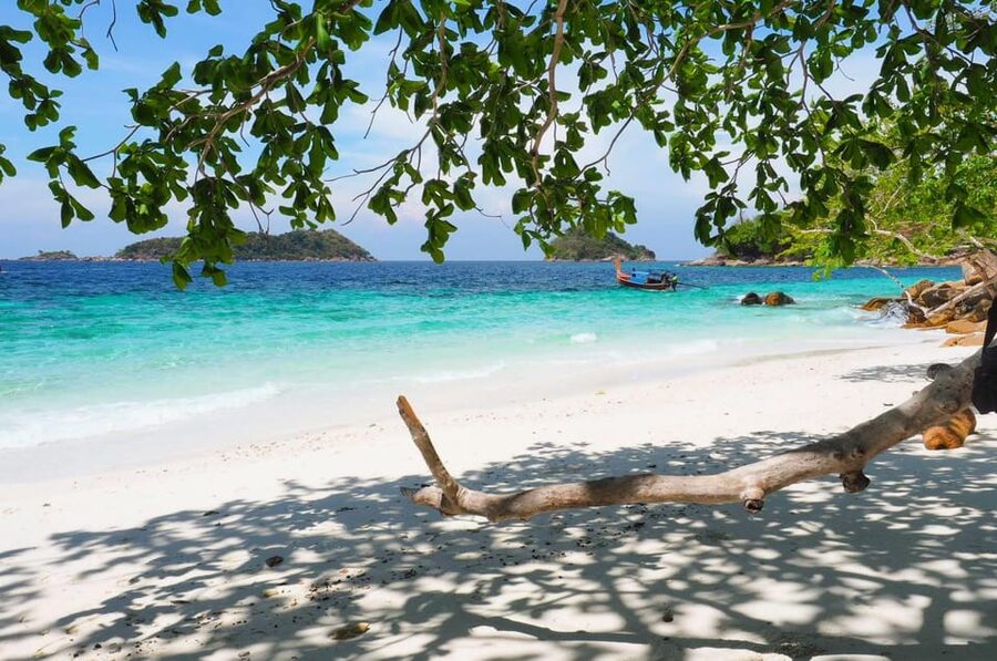 Koh Lipe: 7 Island Snorkeling Trip by Longtail Boat w/ Lunch - Jabang, the final coral stop