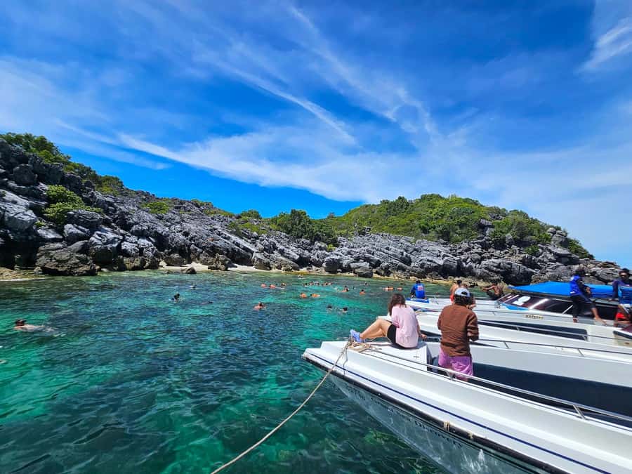Koh Pha Ngan: Day Tour Ang Thong with Kayak, Snorkel & Lunch - The steep climb to Pha Chan Charat Viewpoint