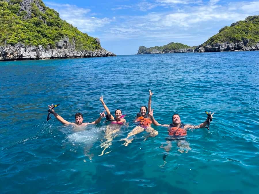Koh Pha Ngan: Koh Tao & Nang Yuan Tour with Snorkel, Lunch - Guides, safety, and group size