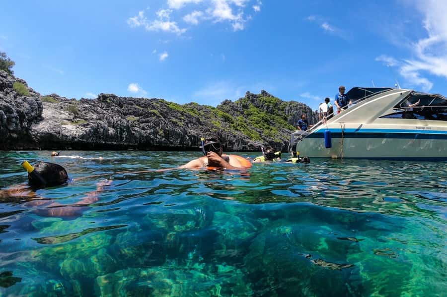 Koh Samui: Angthong Marine Park Snorkeling Tour by Speedboat - Why Angthong works as a full-day island outing