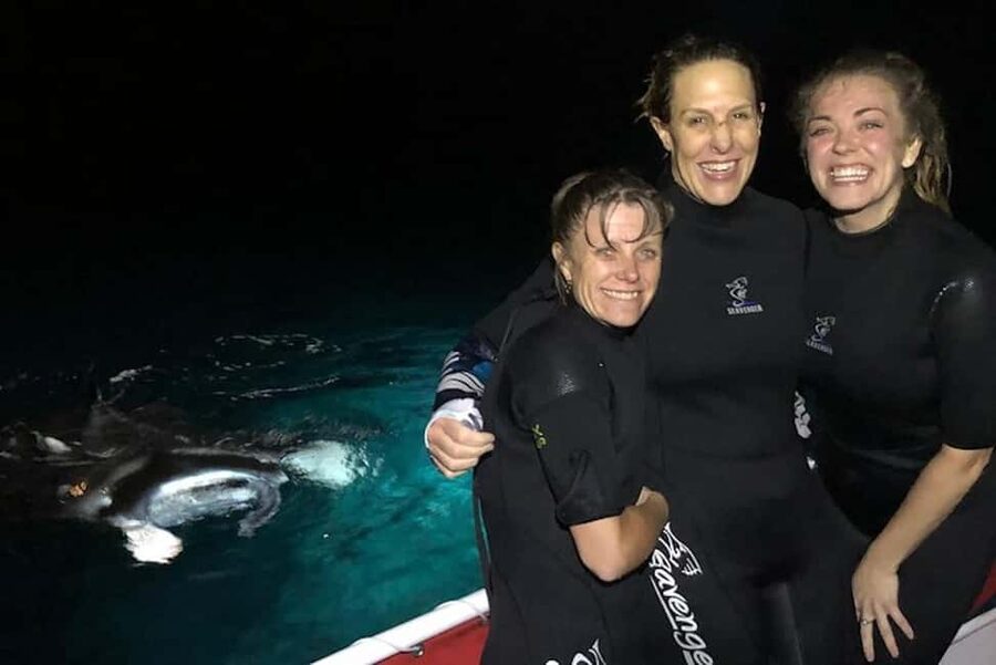 Kona: Manta Ray Snorkel Tour, Guaranteed or Come Again Free - Why the 14-person limit matters
