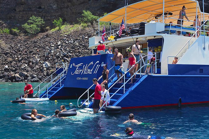 Kona’s Best Morning Snorkel: Captain Cook & Kealakekua Bay - Cruising past Kuamoʻo Point and Lekeleke
