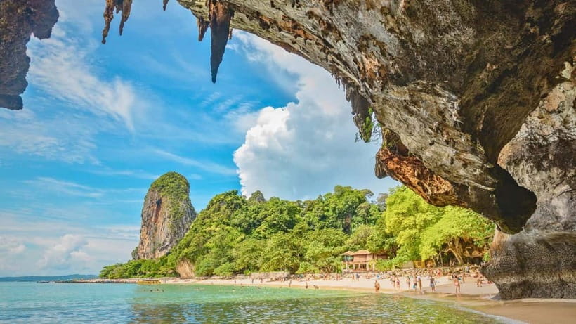 Krabi: 4 Islands Hopping & Snorkeling Tour - Poda Island brings lunch and more water time