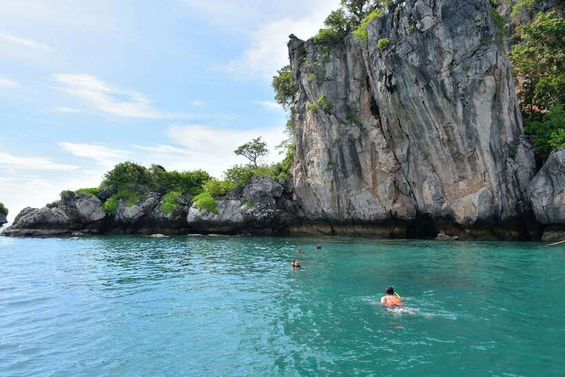 Krabi: 7 Islands Sunset Tour with Buffet Dinner & Snorkeling - Tan Ming and the open water stops