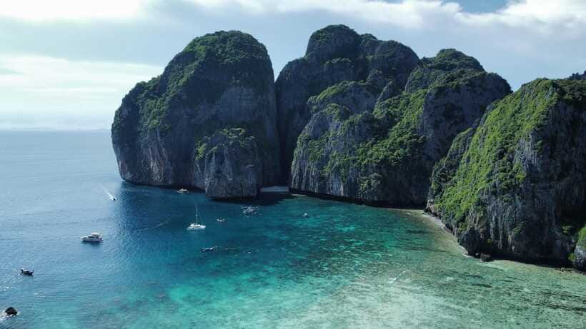 Krabi: Phi Phi and 4 Islands with Snorkeling by Speed Boat - Monkey Beach from the boat