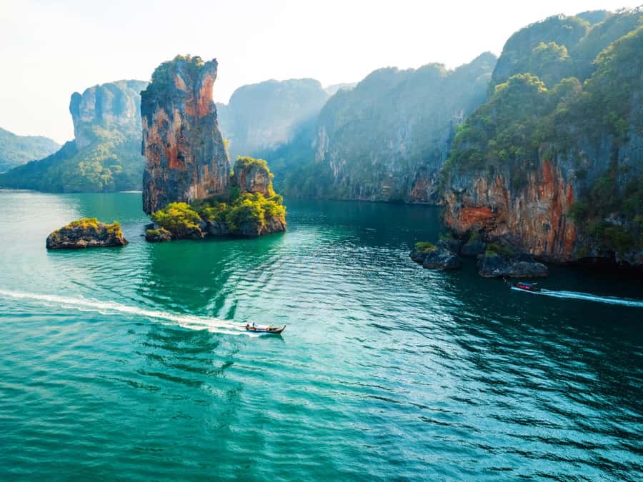 Krabi: Private Hong Island Snorkeling Tour w/ Long-Tail Boat - Lading Island, a calm beach break
